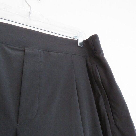ATHLETA Brooklyn Heights High Rise Pleated Wide Leg Pant in Black - Size 2 P - Picture 6 of 13